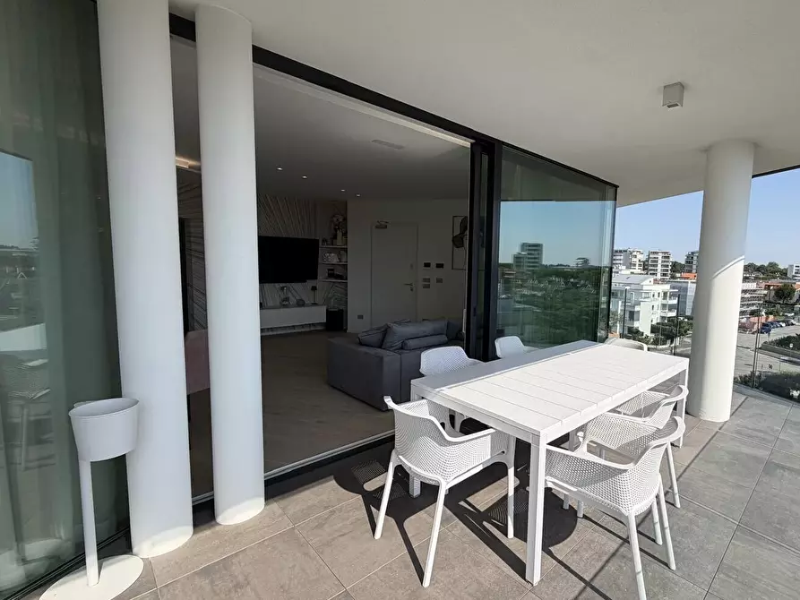 Immagine 1 di Appartamento in vendita  in Piazza Manzoni a Jesolo
