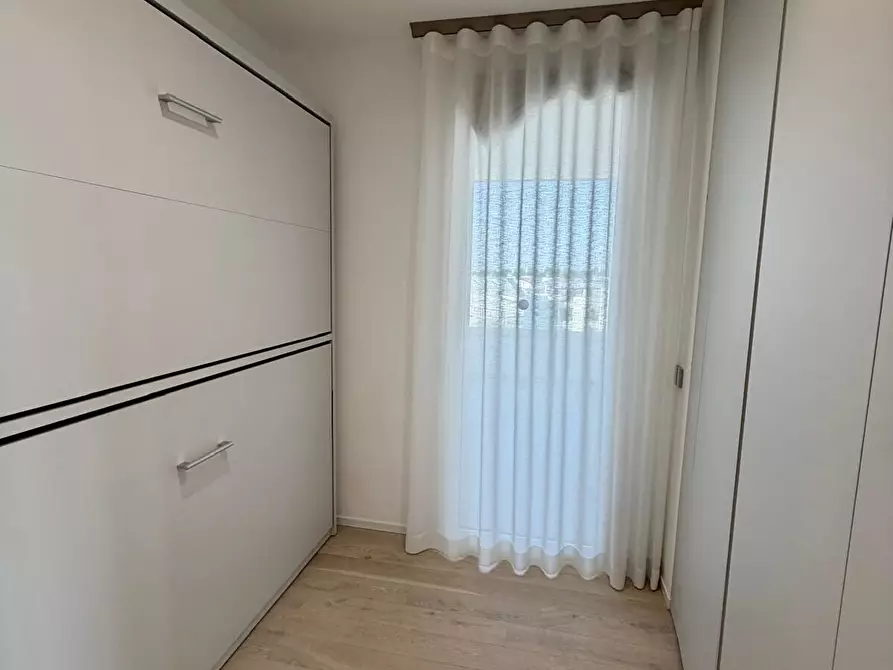 Immagine 32 di Appartamento in vendita  in Piazza Manzoni a Jesolo