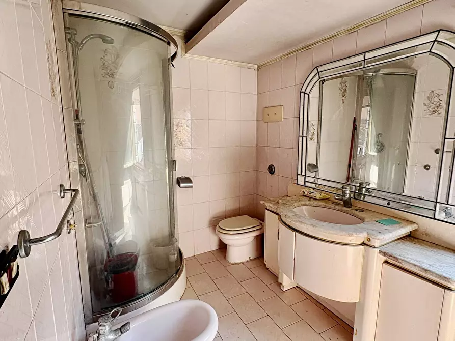 Immagine 33 di Appartamento in vendita  in Ponte tre Archi a Venezia