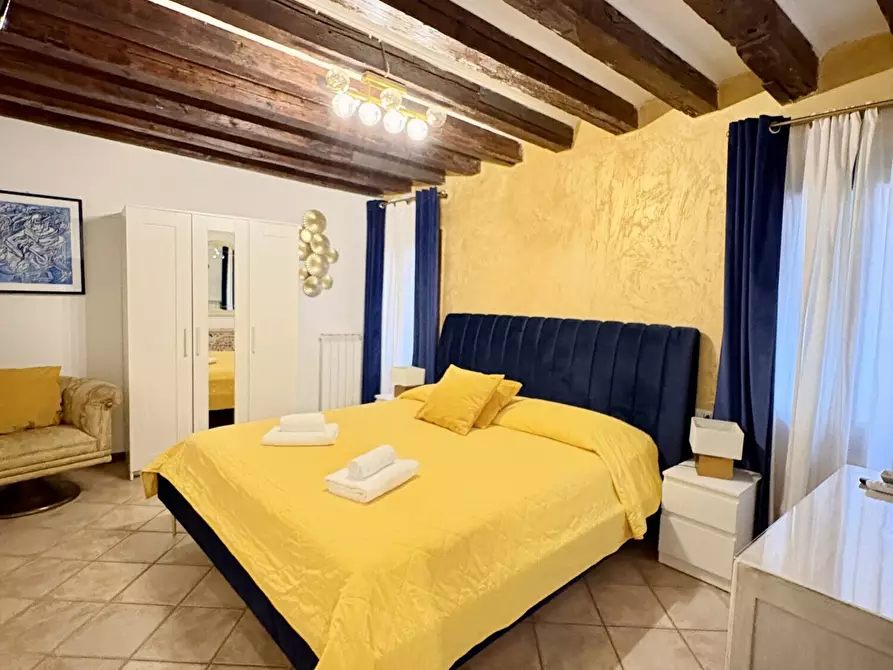 Immagine 18 di Appartamento in vendita  in Calle San Domenico a Venezia