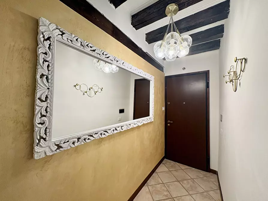Immagine 2 di Appartamento in vendita  in Calle San Domenico a Venezia