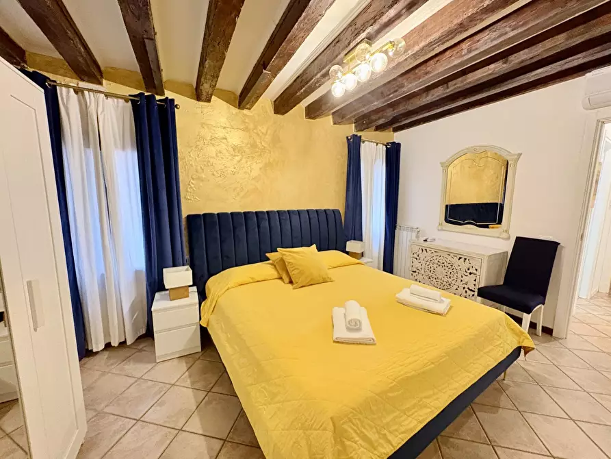 Immagine 19 di Appartamento in vendita  in Calle San Domenico a Venezia