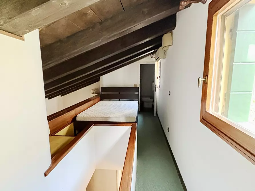 Immagine 22 di Appartamento in affitto  in Rio terà foscarini a Venezia