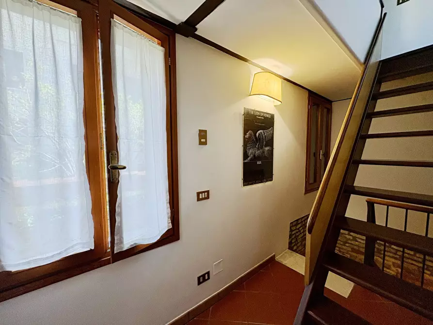 Immagine 15 di Appartamento in affitto  in Rio terà foscarini a Venezia