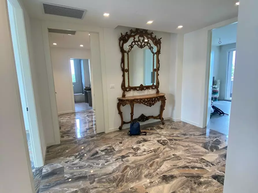 Immagine 4 di Appartamento in vendita  in Piazzale Candiani a Venezia