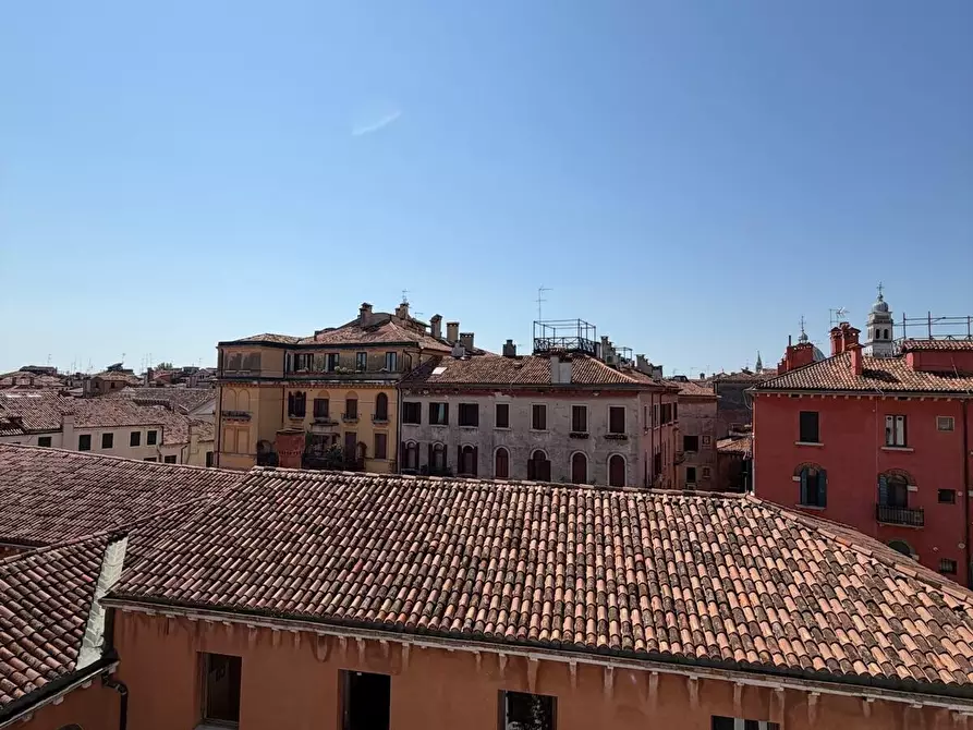 Immagine 6 di Appartamento in vendita  in Campo San Lorenzo a Venezia