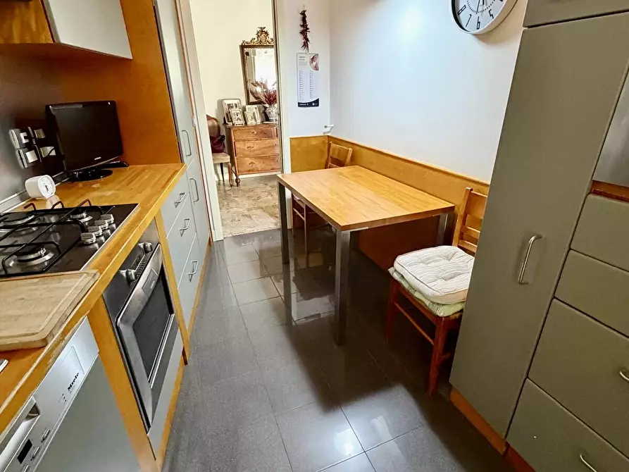Immagine 10 di Appartamento in vendita  in via daniele Manin a Venezia