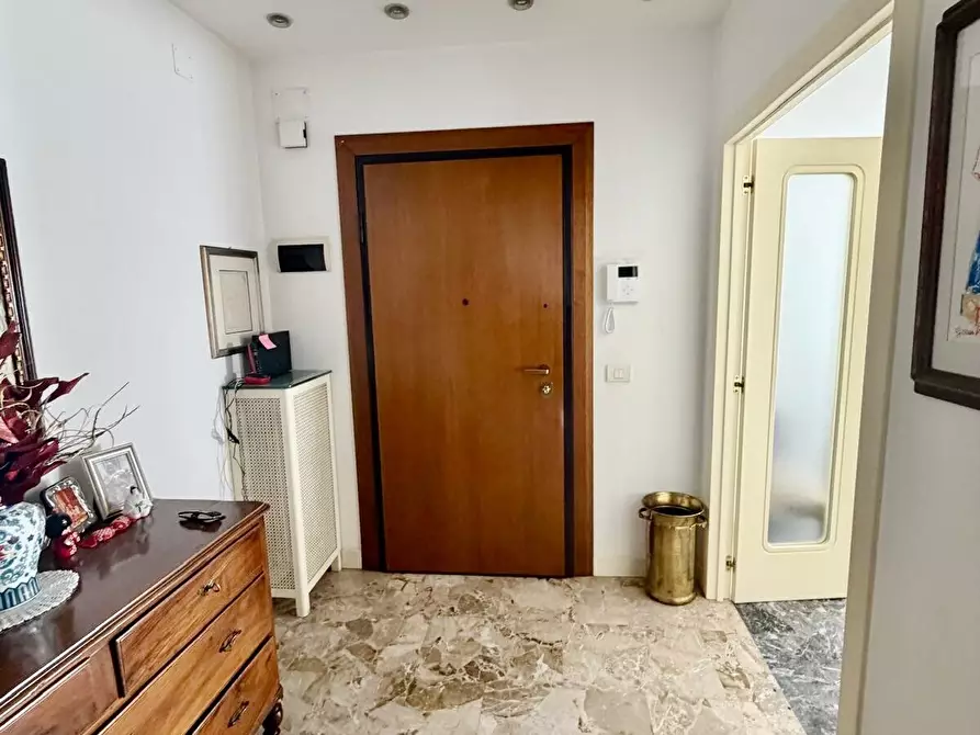 Immagine 9 di Appartamento in vendita  in via daniele Manin a Venezia
