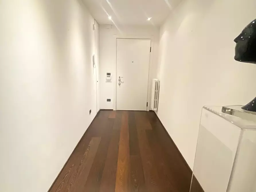 Immagine 6 di Appartamento in vendita  in Viale garibaldi a Venezia