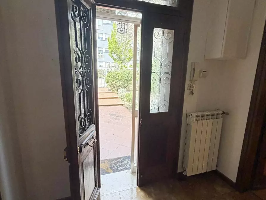 Immagine 15 di Villa in vendita  in Padre Reginaldo Giuliani a Venezia