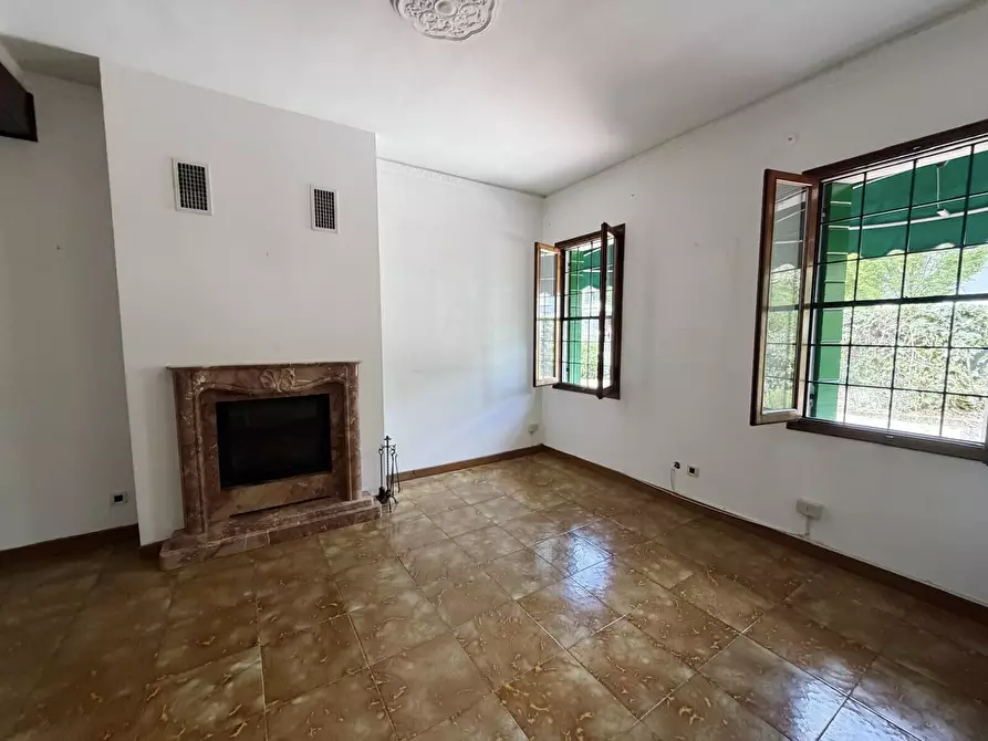 Immagine 20 di Villa in vendita  in Padre Reginaldo Giuliani a Venezia