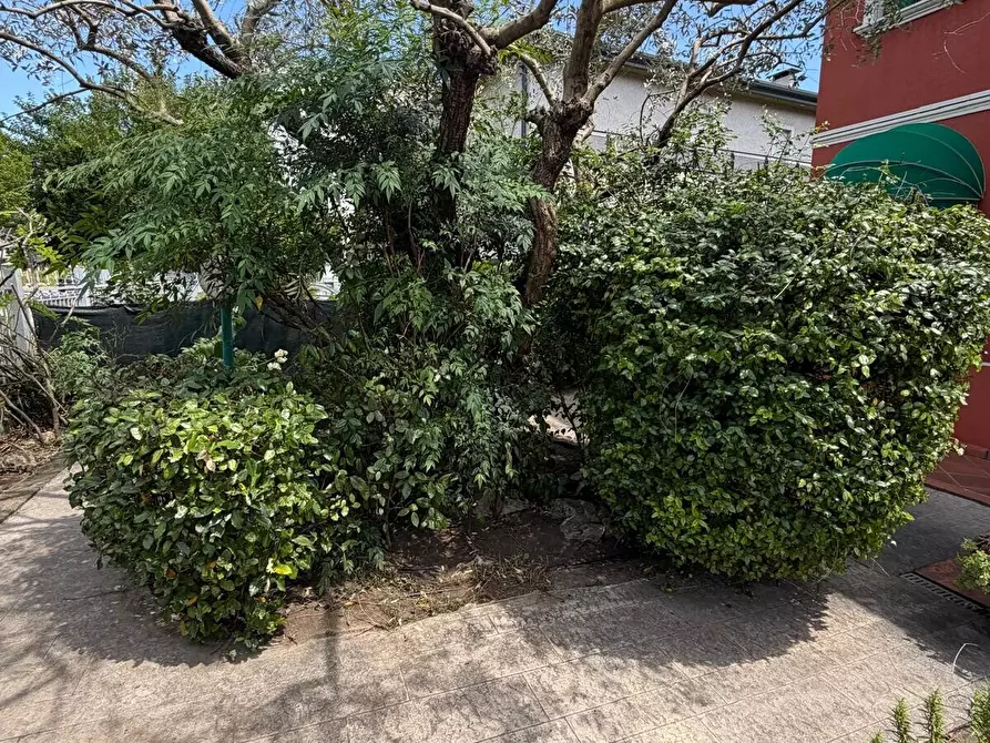 Immagine 6 di Villa in vendita  in Padre Reginaldo Giuliani a Venezia