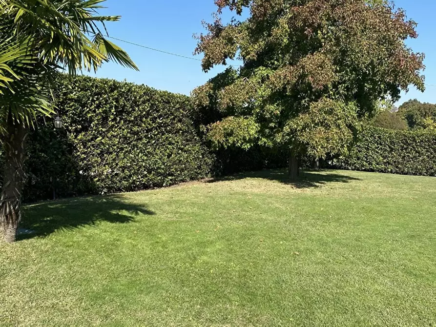 Immagine 22 di Villa in vendita  in viale don sturzo a Annone Veneto