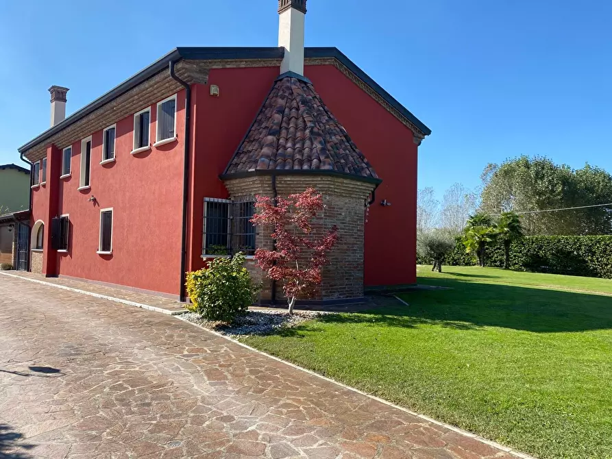 Immagine 20 di Villa in vendita  in viale don sturzo a Annone Veneto