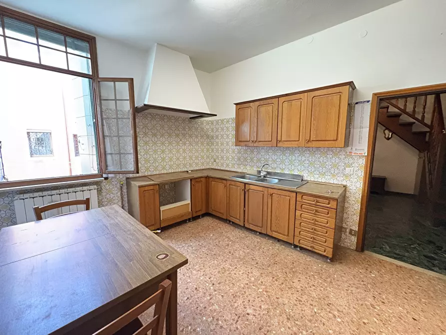 Immagine 29 di Appartamento in vendita  in Campo do pozzi a Venezia