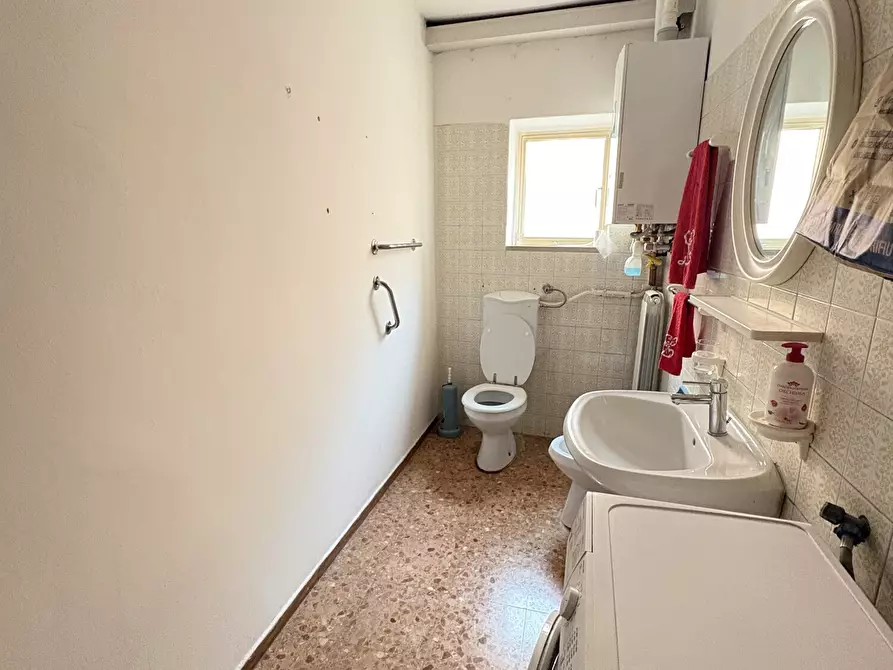 Immagine 30 di Appartamento in vendita  in Campo do pozzi a Venezia