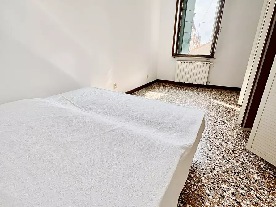 Immagine 42 di Appartamento in vendita  in Campo do pozzi a Venezia