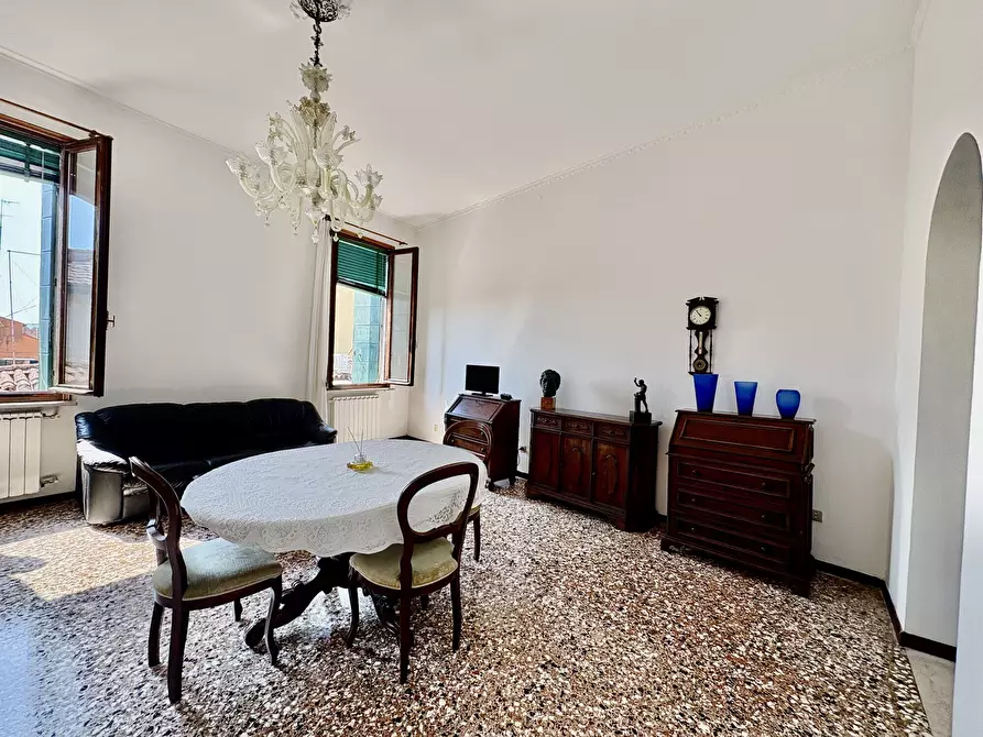 Immagine 18 di Appartamento in vendita  in Campo do pozzi a Venezia