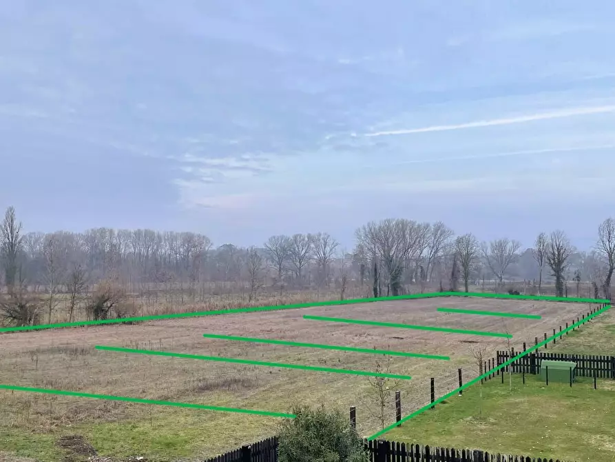 Immagine 12 di Casa colonica in vendita  in località Forni  - Castellaro Lagusello 50 a Casalmoro