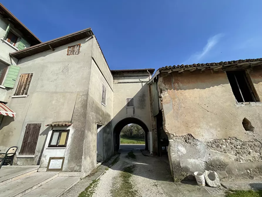 Immagine 8 di Casa colonica in vendita  in Pievemartina a Casalmoro