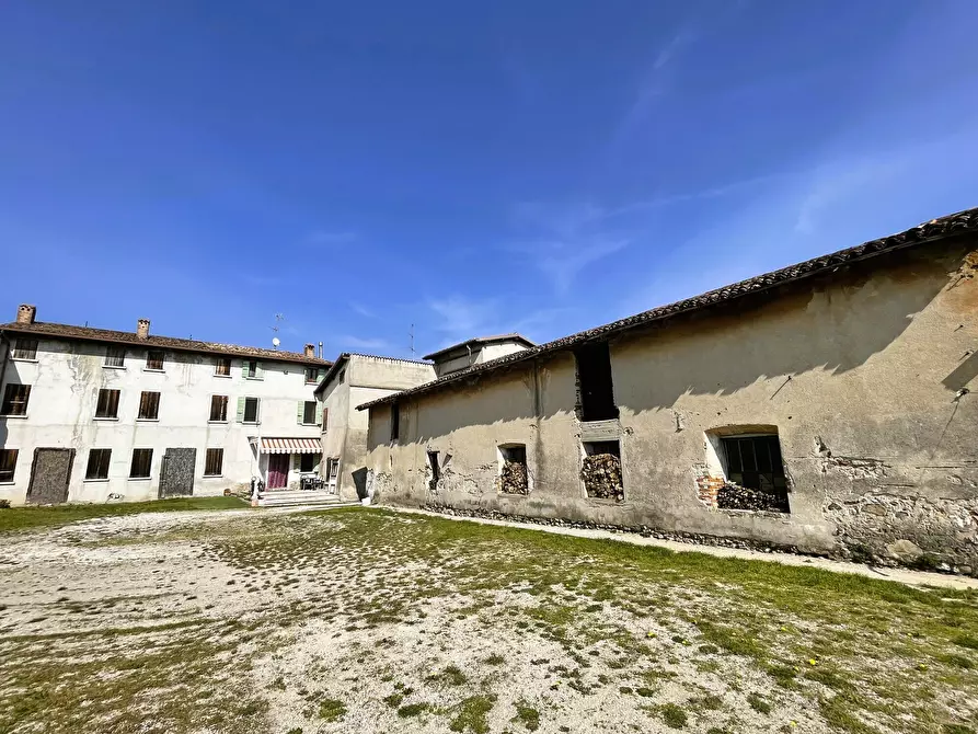 Immagine 10 di Casa colonica in vendita  in Pievemartina a Casalmoro