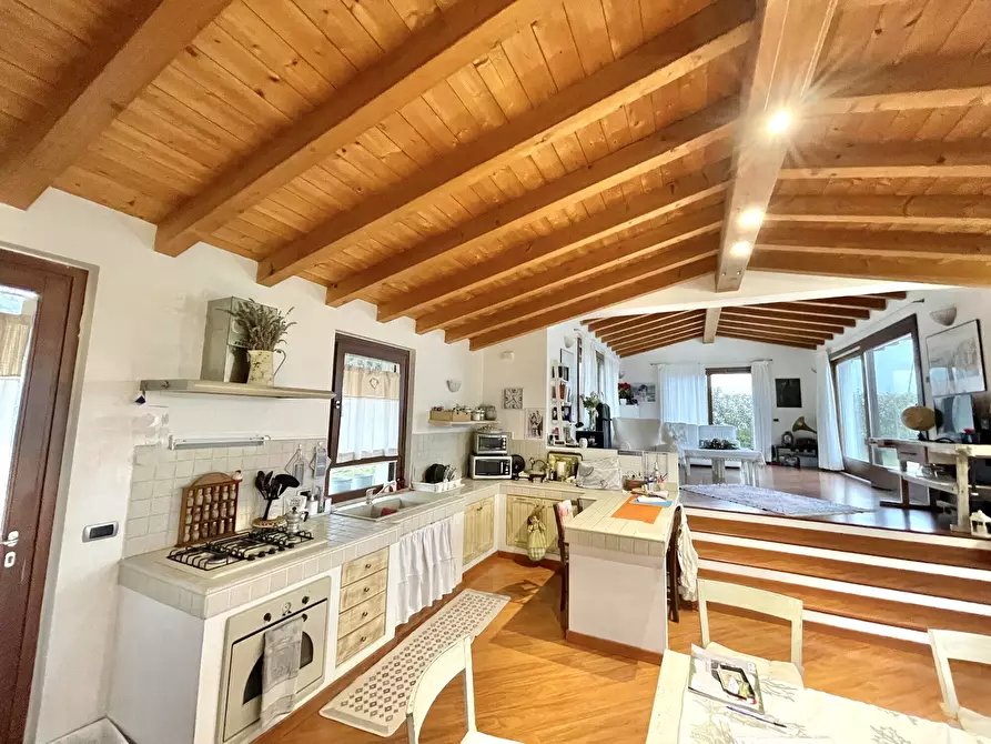 Immagine 11 di Villa in vendita  in Strada Festoni a Casalmoro