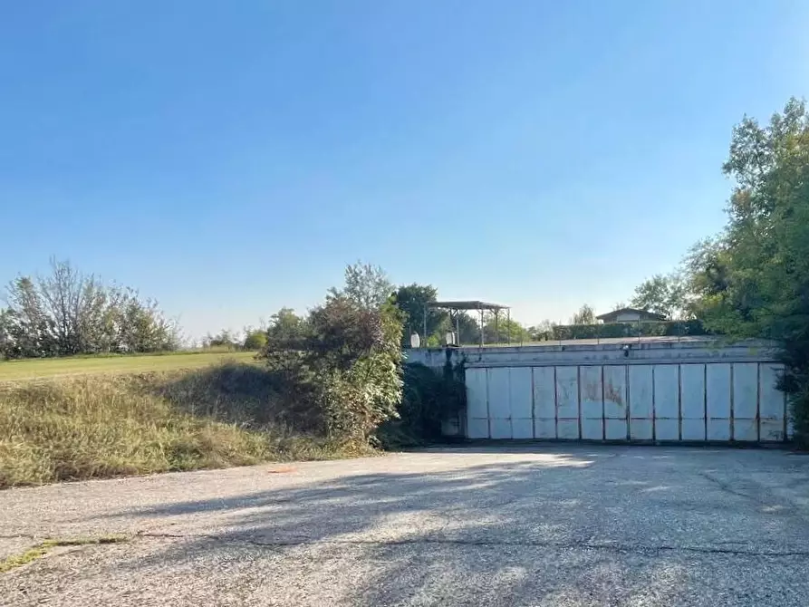 Immagine 23 di Villa in vendita  in Strada Festoni a Casalmoro