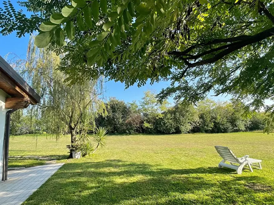 Immagine 19 di Villa in vendita  in Strada Festoni a Casalmoro