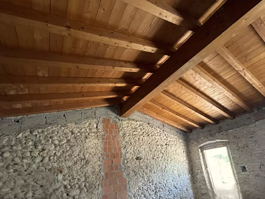 Immagine 19 di Villa in vendita  in Strada Volta Valeggio a Volta Mantovana