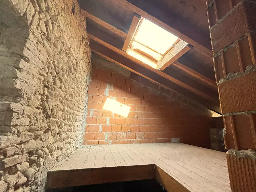 Immagine 16 di Villa in vendita  in Strada Volta Valeggio a Volta Mantovana