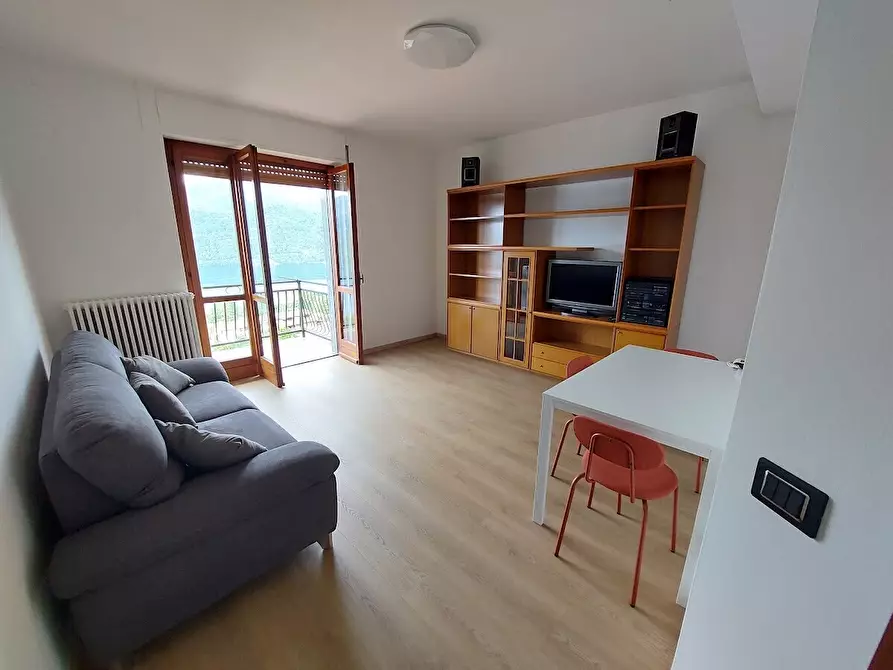 Immagine 9 di Appartamento in affitto  in VIA PRATOLUNGO 7 a Pettenasco