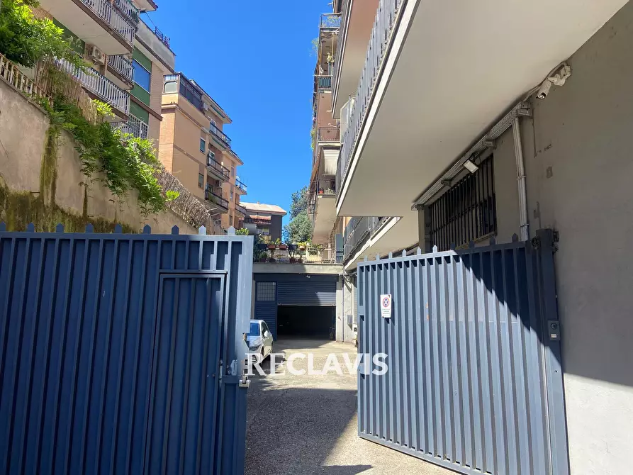 Immagine 3 di Locale commerciale in affitto  in Via Di Pietralata 240 a Roma