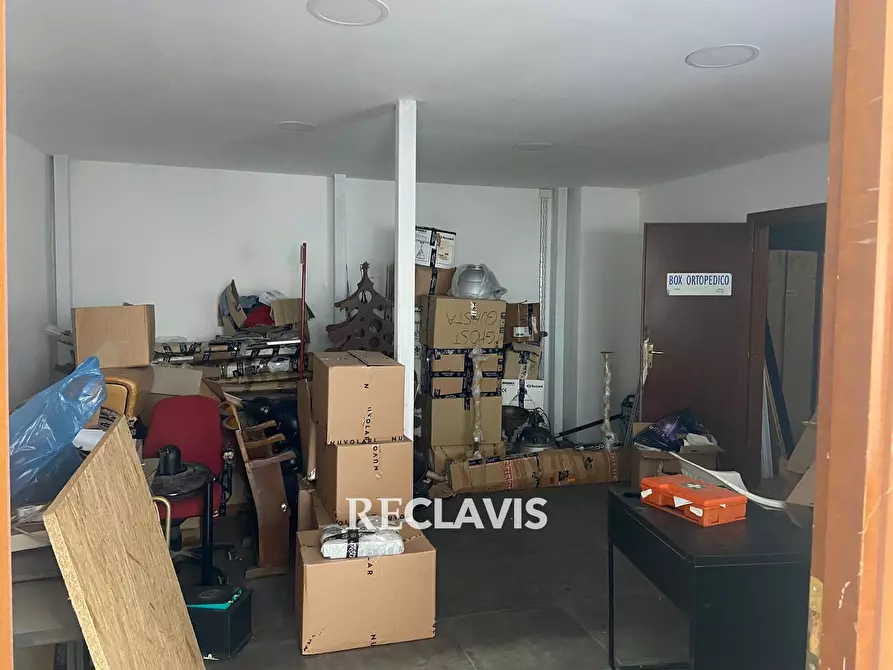 Immagine 11 di Locale commerciale in affitto  in Via Di Pietralata 240 a Roma