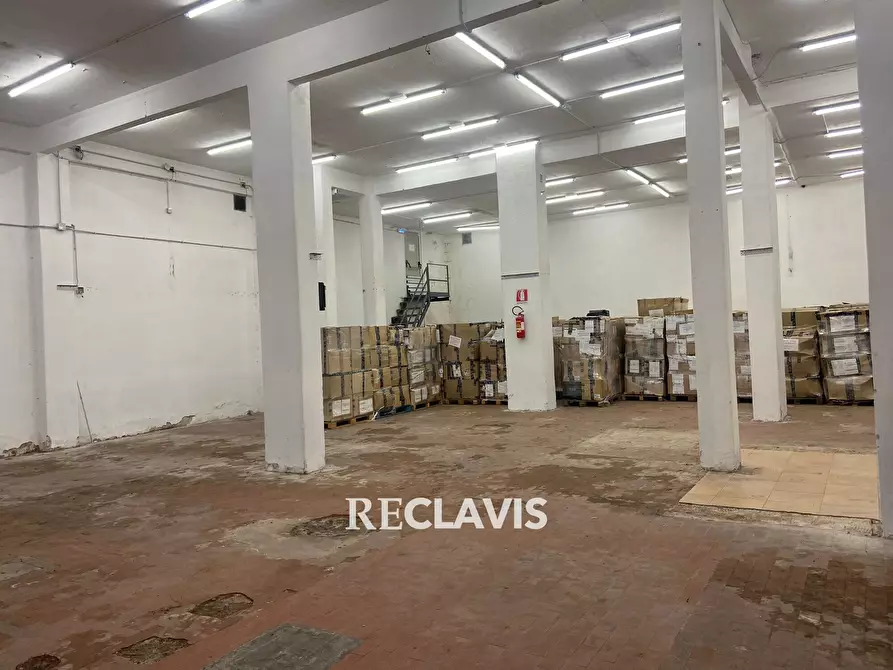 Immagine 20 di Locale commerciale in affitto  in Via Di Pietralata 240 a Roma