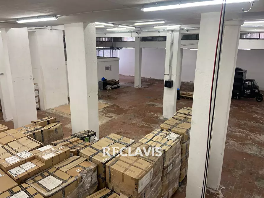 Immagine 14 di Locale commerciale in affitto  in Via Di Pietralata 240 a Roma