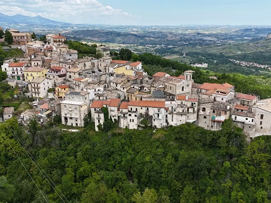 Immagine 1 di Appartamento in vendita  in Via Municipio a Abbateggio