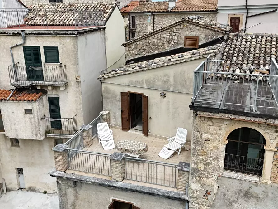 Immagine 4 di Appartamento in vendita  in Via Municipio a Abbateggio