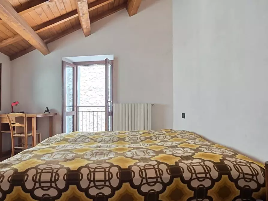 Immagine 40 di Appartamento in vendita  in Via Municipio a Abbateggio