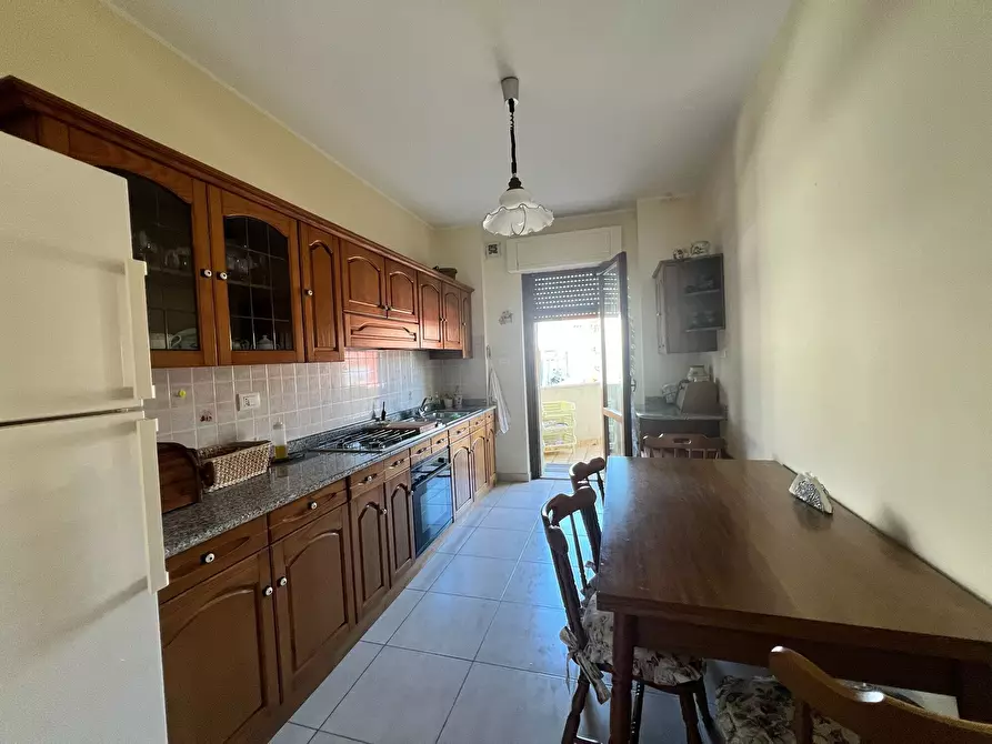 Immagine 5 di Appartamento in vendita  in Via parigi 70 a Pescara