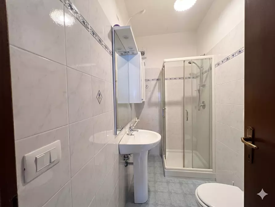 Immagine 8 di Appartamento in vendita  in Via parigi 70 a Pescara