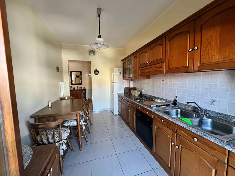 Immagine 4 di Appartamento in vendita  in Via parigi 70 a Pescara