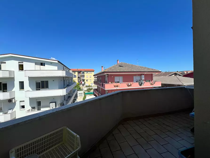 Immagine 18 di Appartamento in vendita  in Via parigi 70 a Pescara