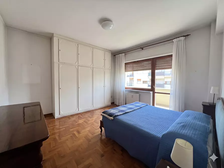 Immagine 23 di Appartamento in vendita  in Corso Vittorio Emanuele II 161 a Pescara