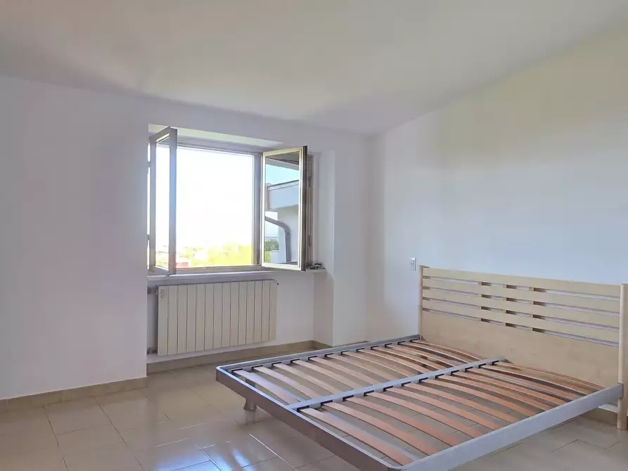 Immagine 10 di Mansarda in affitto  in Strada Colle Renazzo a Pescara