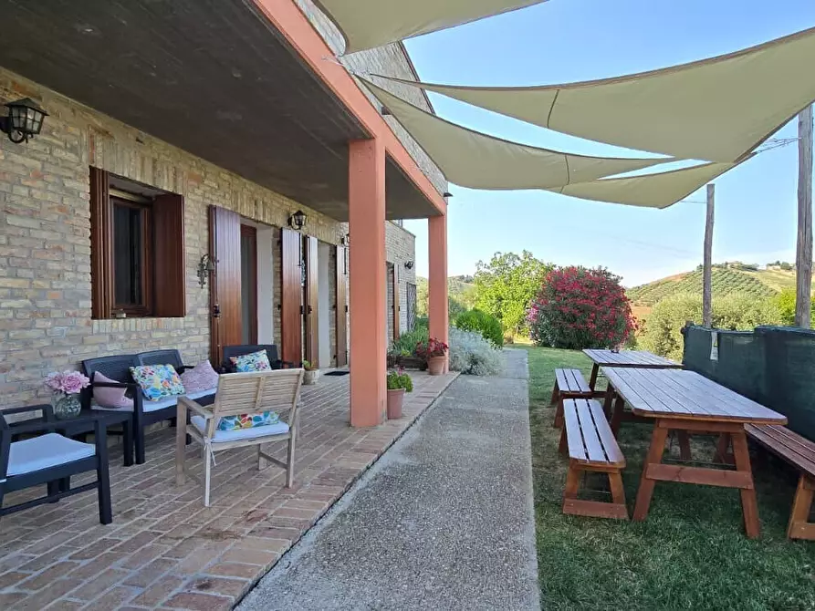 Immagine 33 di Villa in vendita  in contrada Cignale 3 a Penne