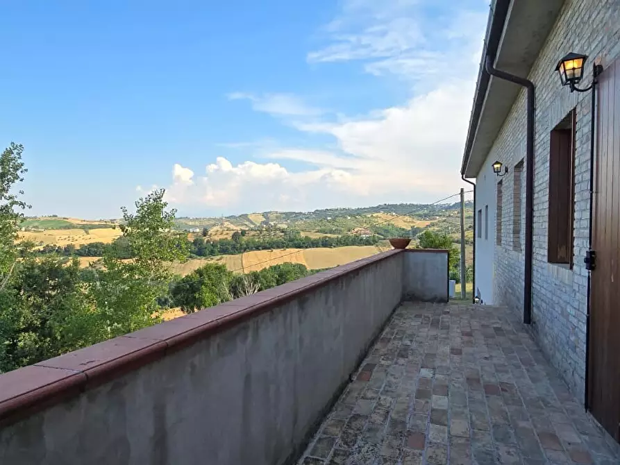 Immagine 37 di Villa in vendita  in contrada Cignale 3 a Penne