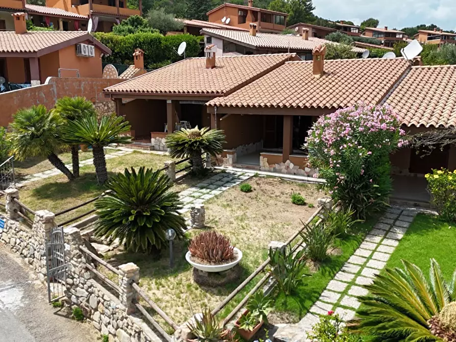 Immagine 4 di Villa in vendita  in Via delle Poiane 14 a Muravera