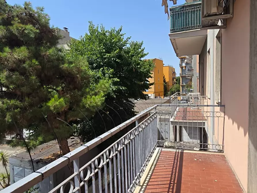 Immagine 10 di Appartamento in vendita  in Via Sant’Eufemia a Maiella 41 a Pescara