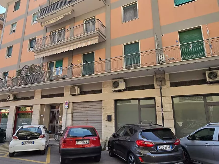 Immagine 2 di Appartamento in vendita  in Via Sant’Eufemia a Maiella 41 a Pescara