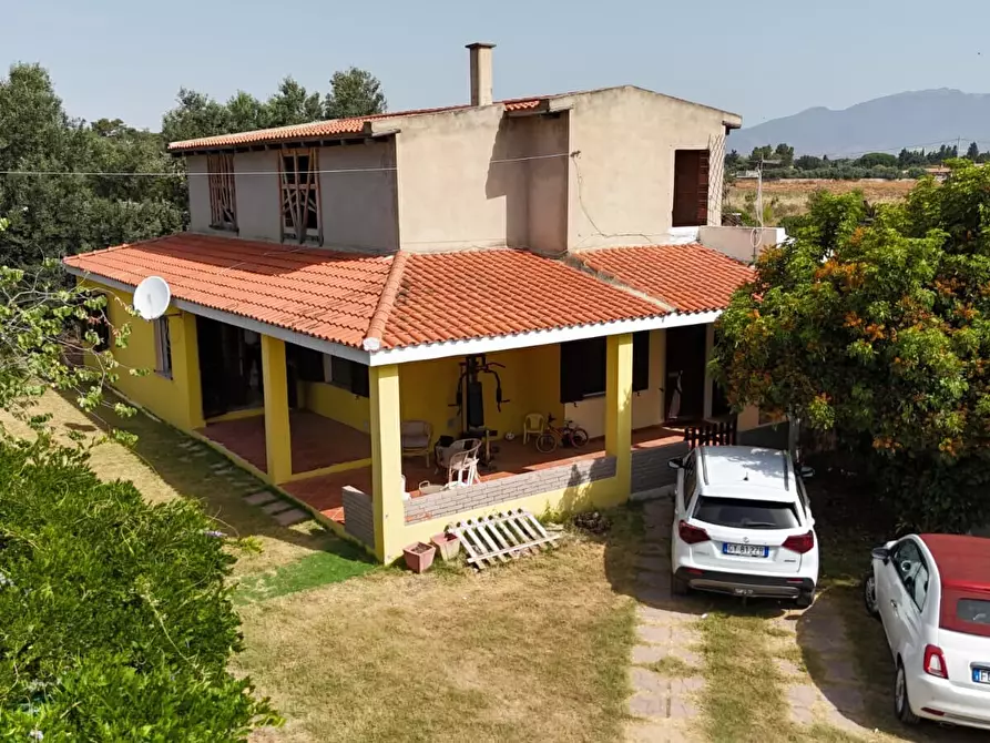Immagine 50 di Appartamento in vendita  in Via De Muro 16 a Quartu Sant'elena